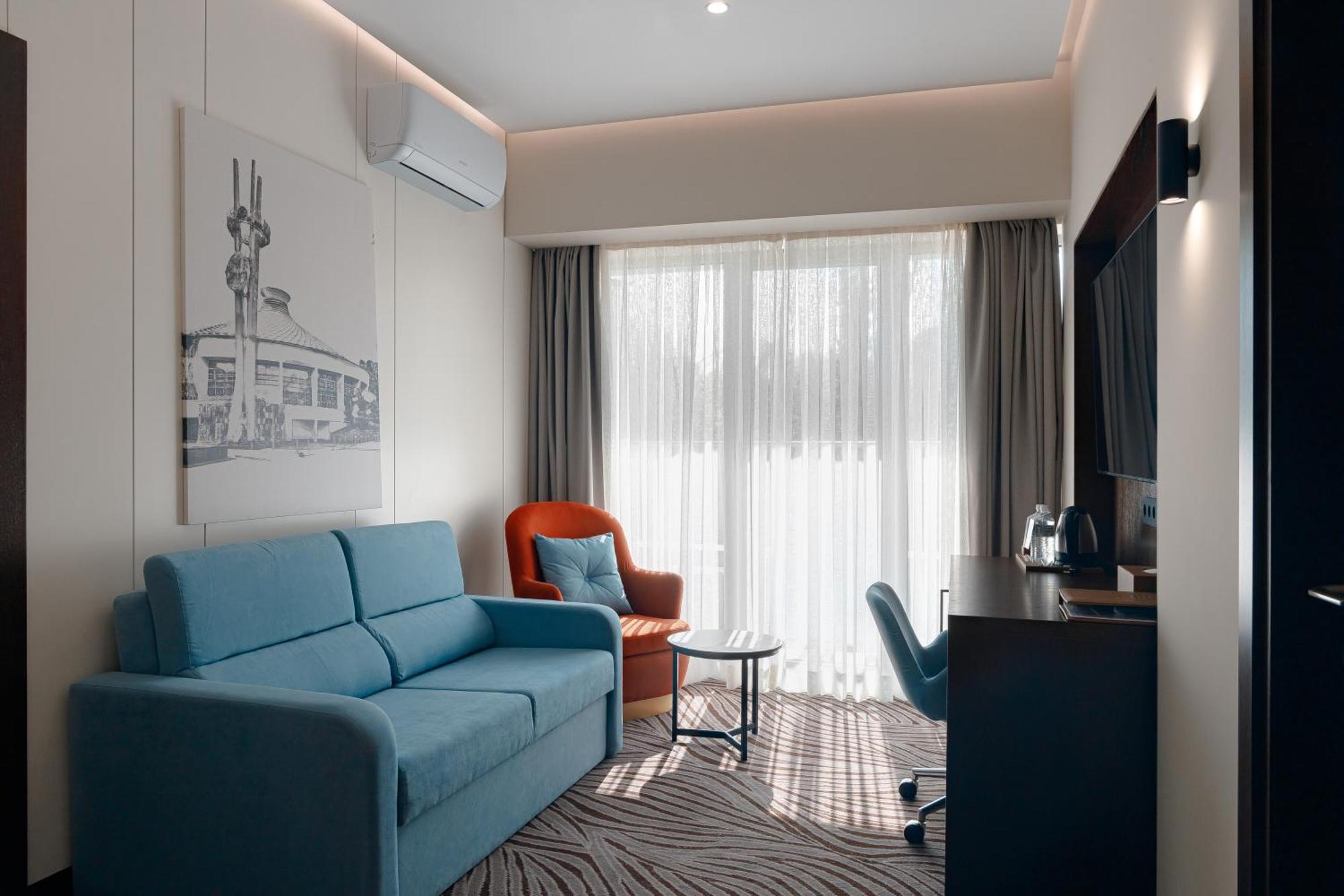 Almaty Hotel Exterior photo